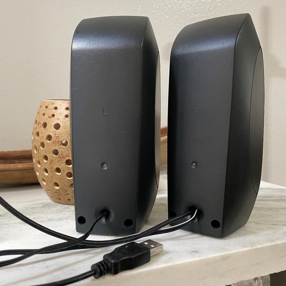 Logitech S150 USB Speakers with Digital Sound - Picture 3 of 6